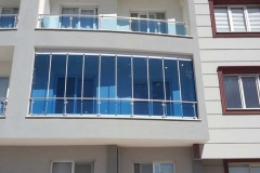Cam Balkon